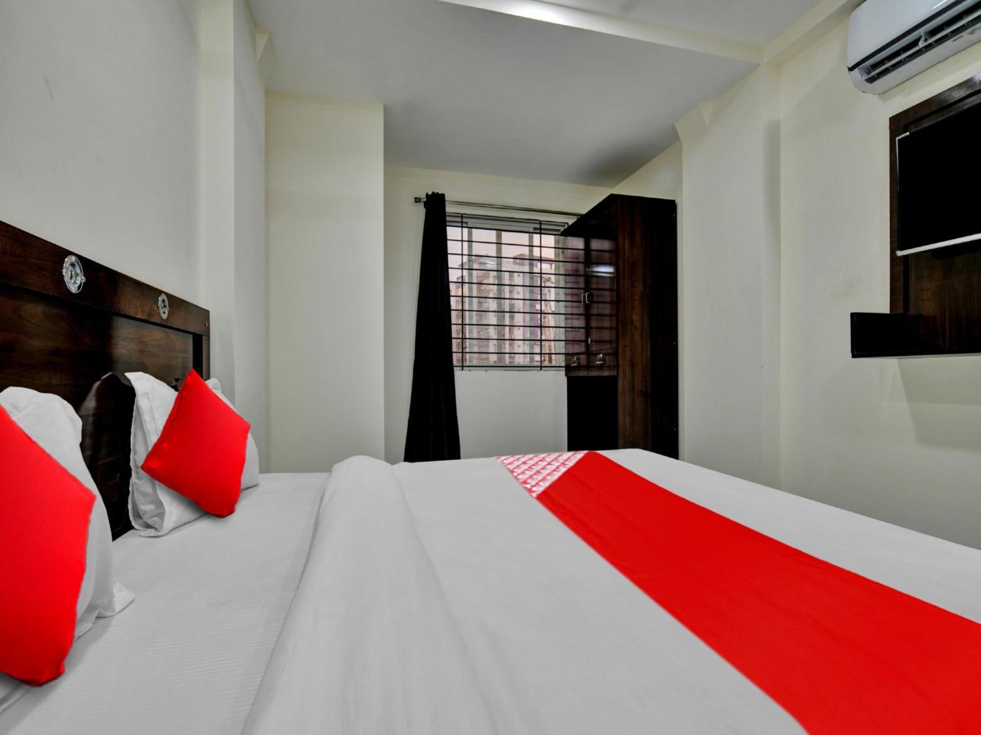 Oyo Hotel Dr Greens Indaur Kültér fotó